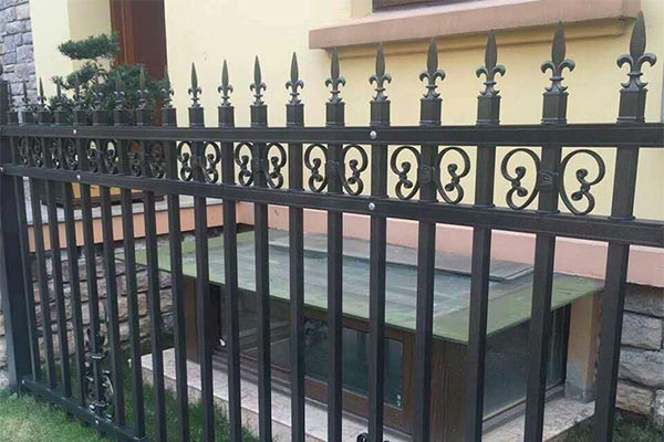 济南铁艺护栏设计的基本性质